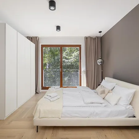 Ecru 3-bedroom Luxurious With City View Wwa22 Apartmán Varšava